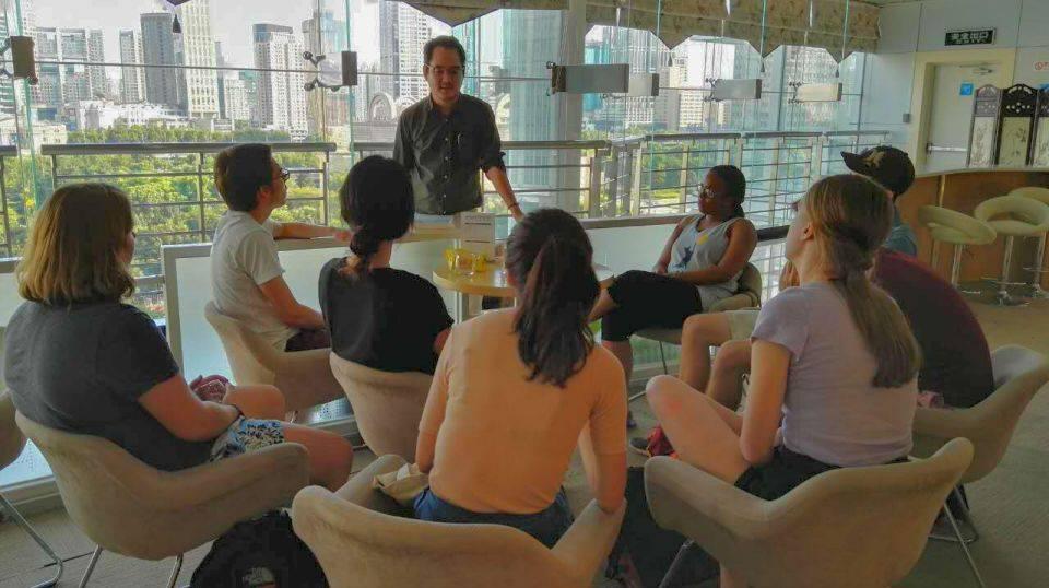 With students at the Shanghai Urban Planning Exhibition Hall.