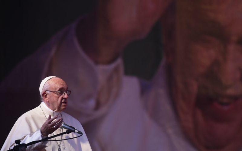 BANGLADESH-MYANMAR-RELIGION-POPE