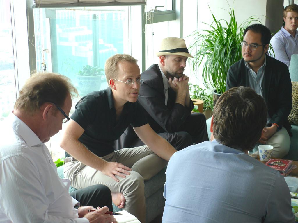140916 ecolivability salon Raefer 2-XL